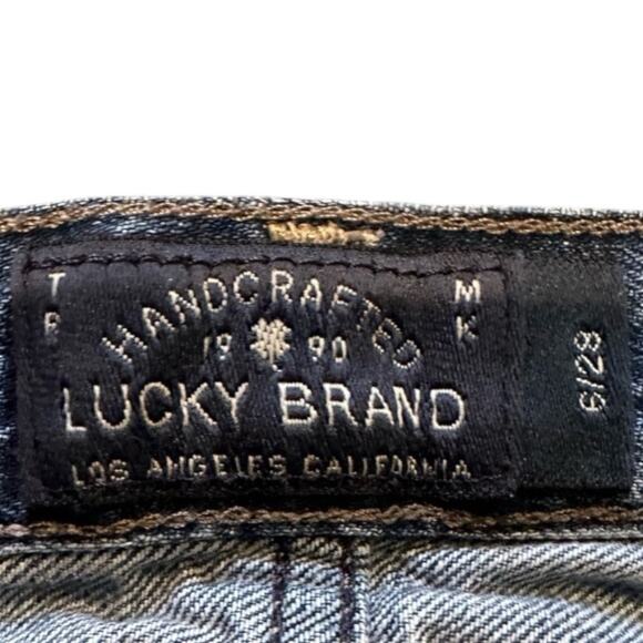 Lucky Brand Sienna Slim Boyfriend Distressed Jeans - Picture 3 of 9